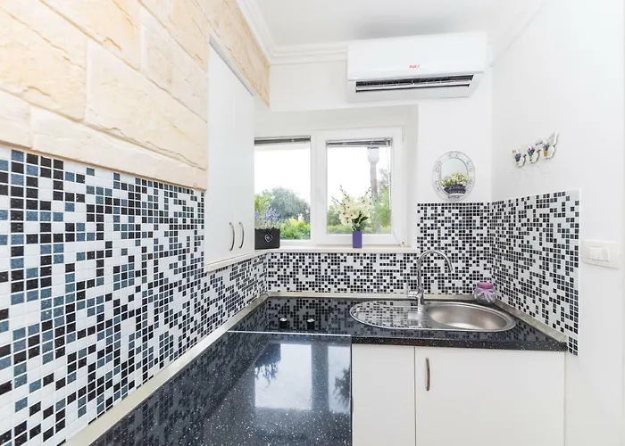 Lux Lana 아파트 *